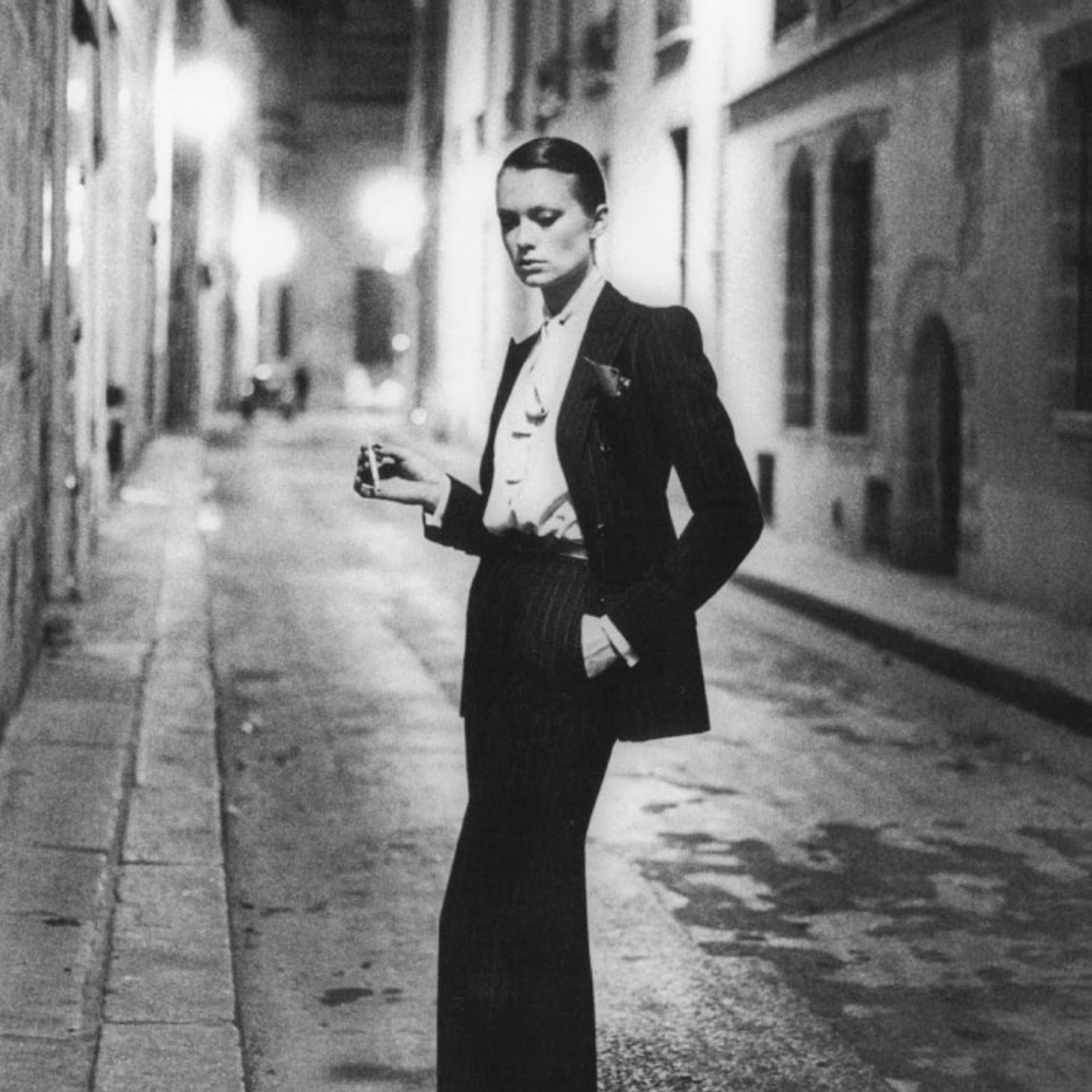 Meet your Posher, Gloria